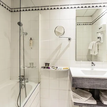 Mercure Impérial Hotel 4*