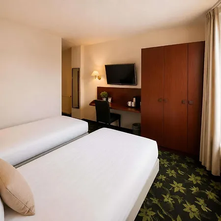 Mercure Imperial 4*