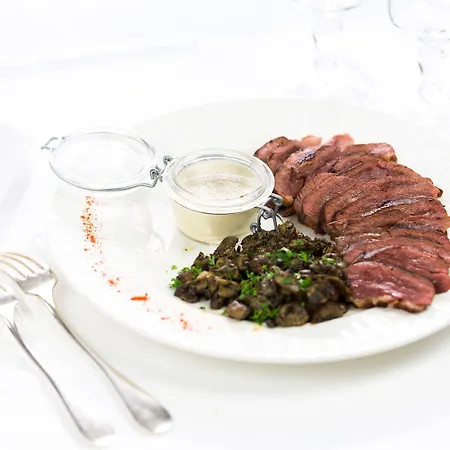 Mercure Imperial Hotel 4*